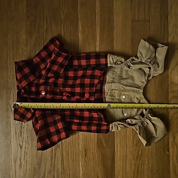 Pet Costume Red Plaid Shirt with Khaki Overalls One Piece Medium Breed Size NWOT - Picture 4 of 11